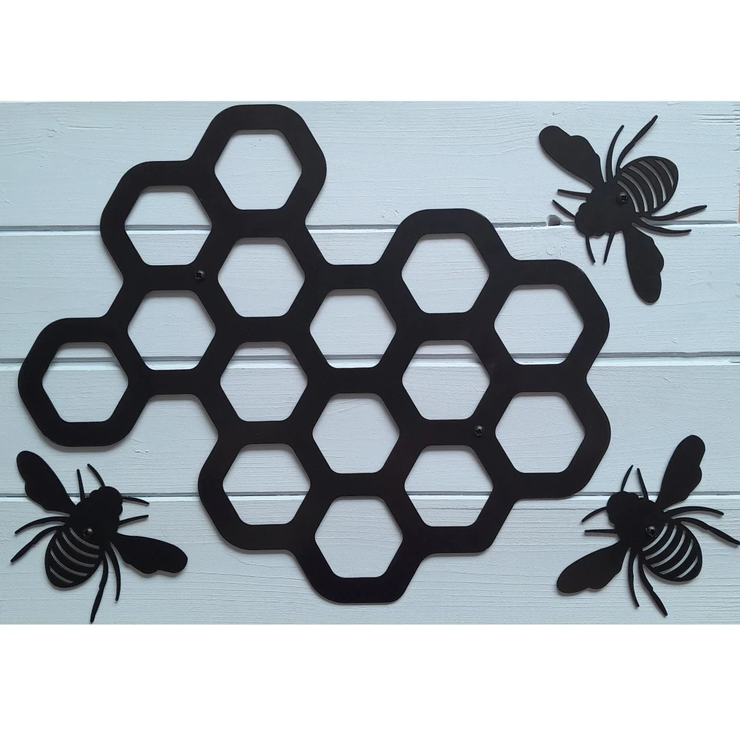 Bee Hive With 3 Bees Wall Art - Image 5