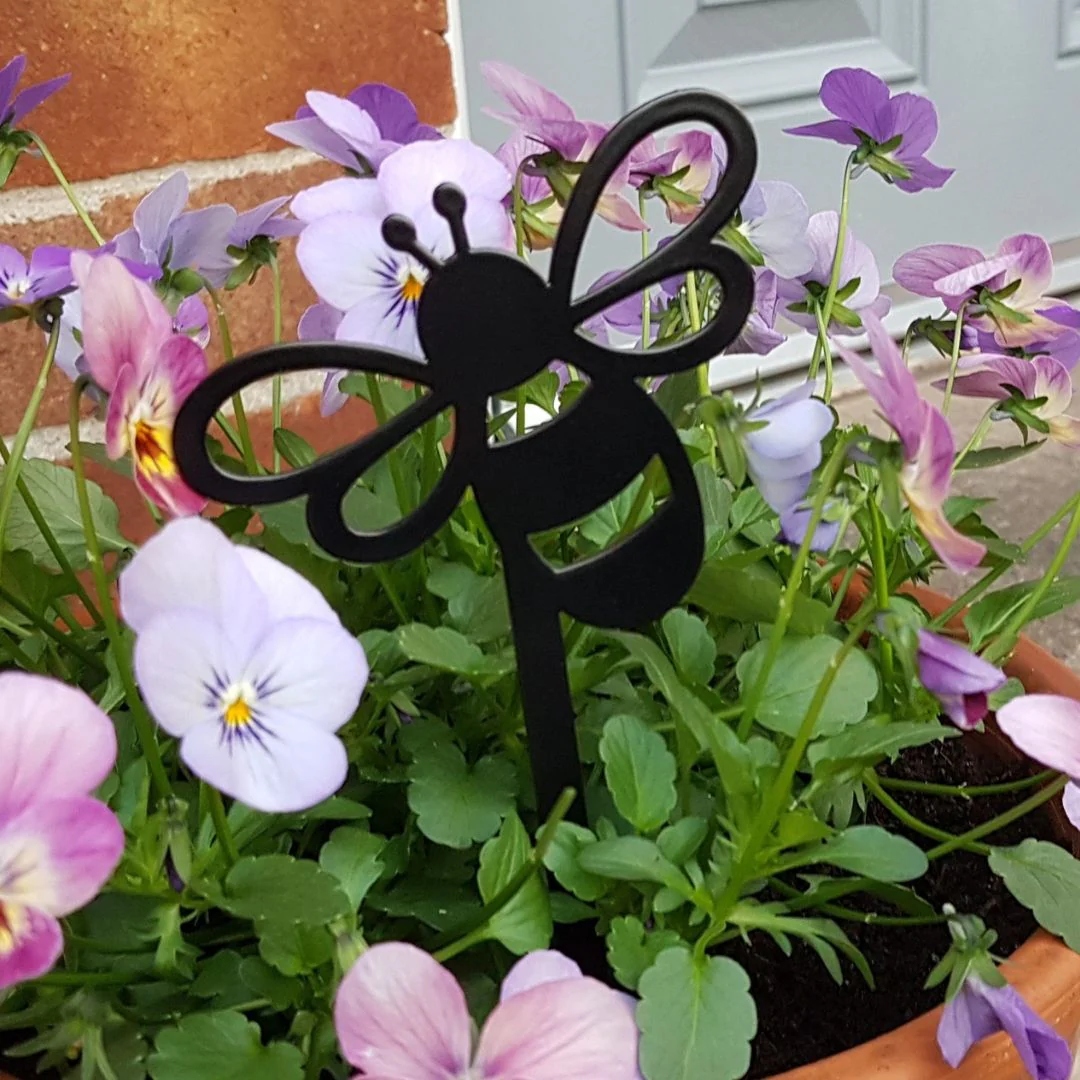 Metal Bee Stake - Image 3