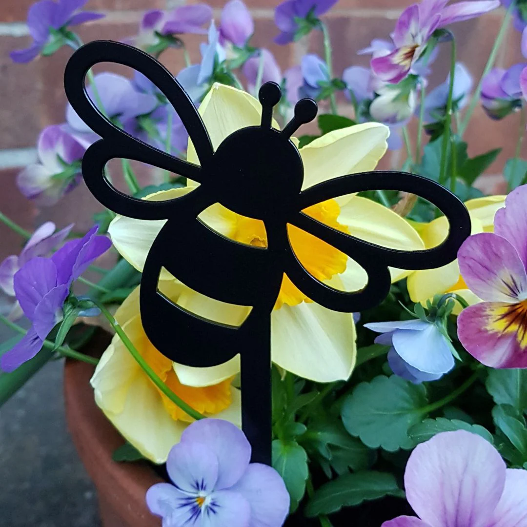 Metal Bee Stake - Image 4