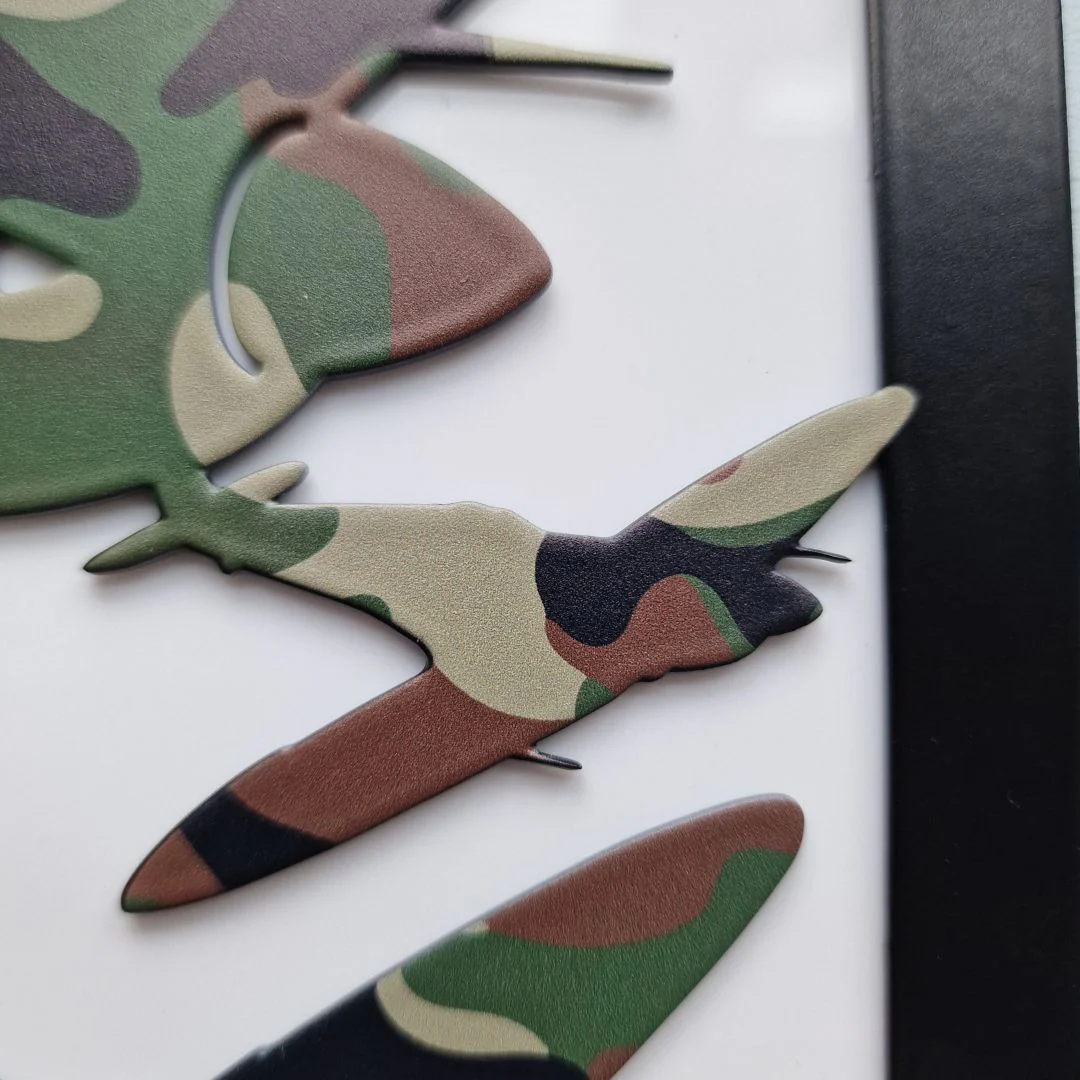 Limited Edition Camo Spitfire Solar Light Wall Plaque - Image 6