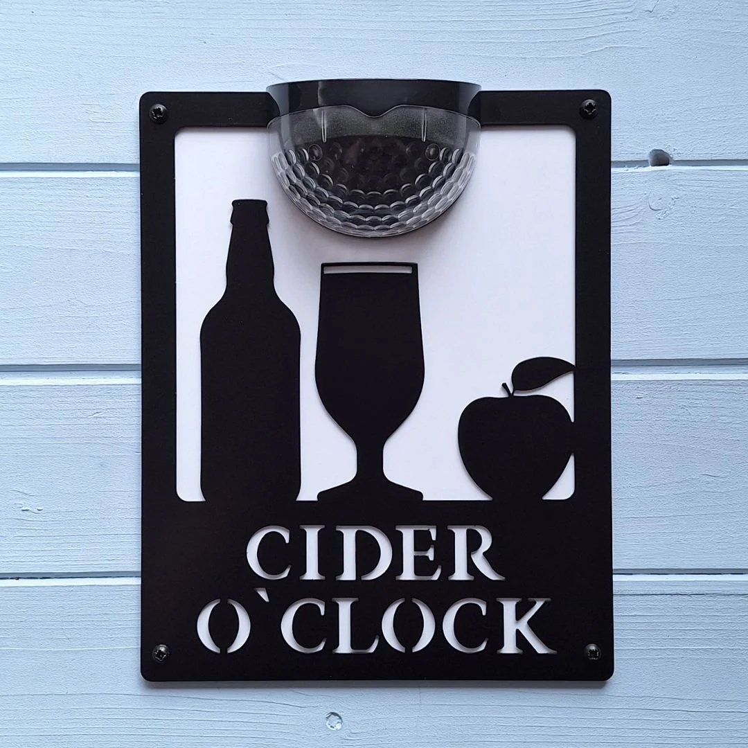 Cider O'Clock Sign with Solar Powered Light - Image 11