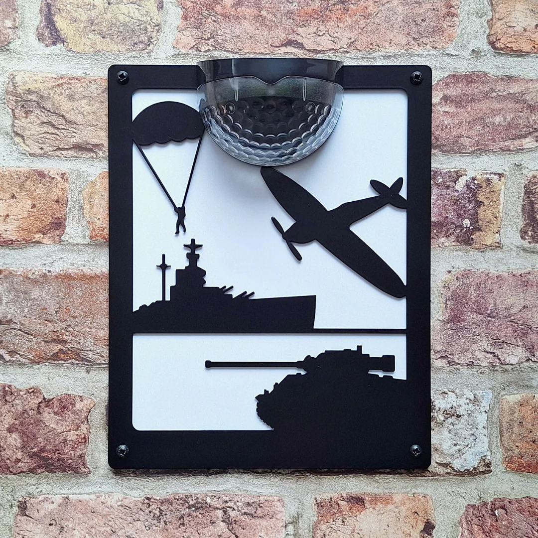 LIMITED EDITION D-Day Solar Light Wall Plaque - Image 7