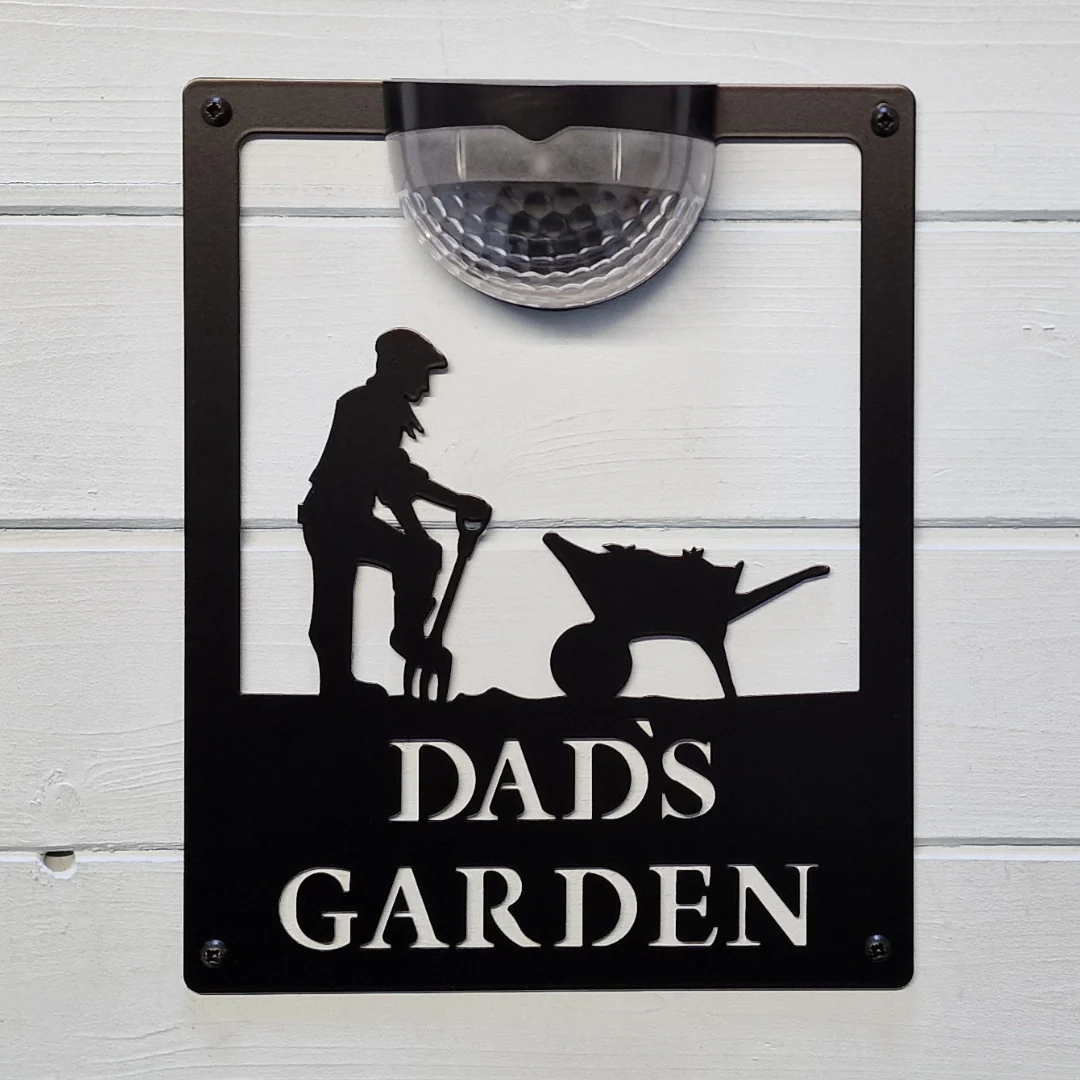 Dad's Garden Sign with Solar Powered Light - Image 13