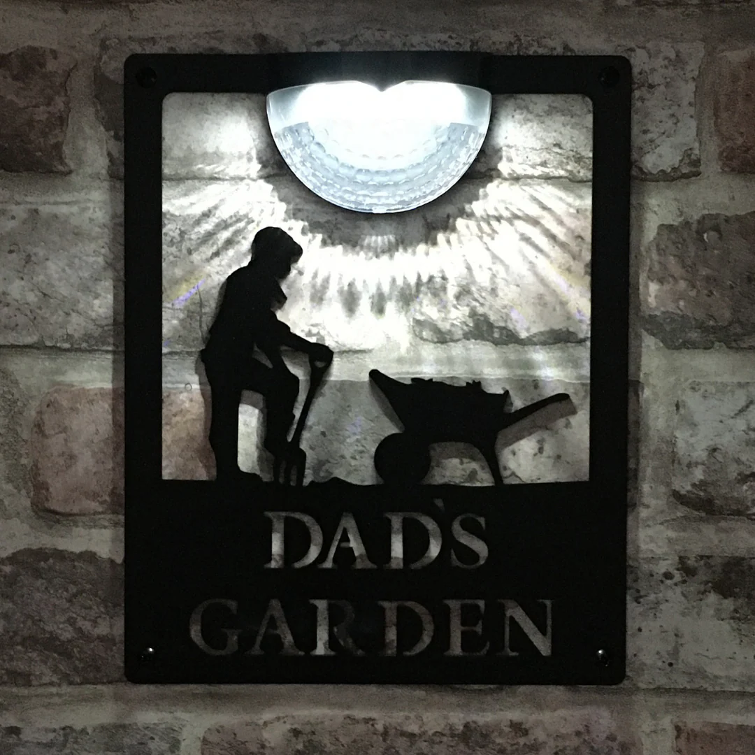 Dad's Garden Sign with Solar Powered Light - Image 9