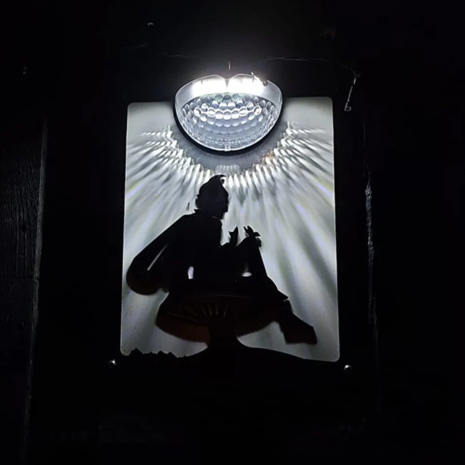 Fairy Solar Light Wall Plaque - Image 5