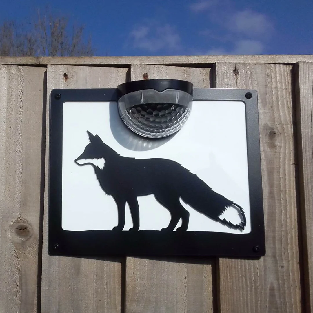 Fox Solar Light Wall Plaque - Image 2