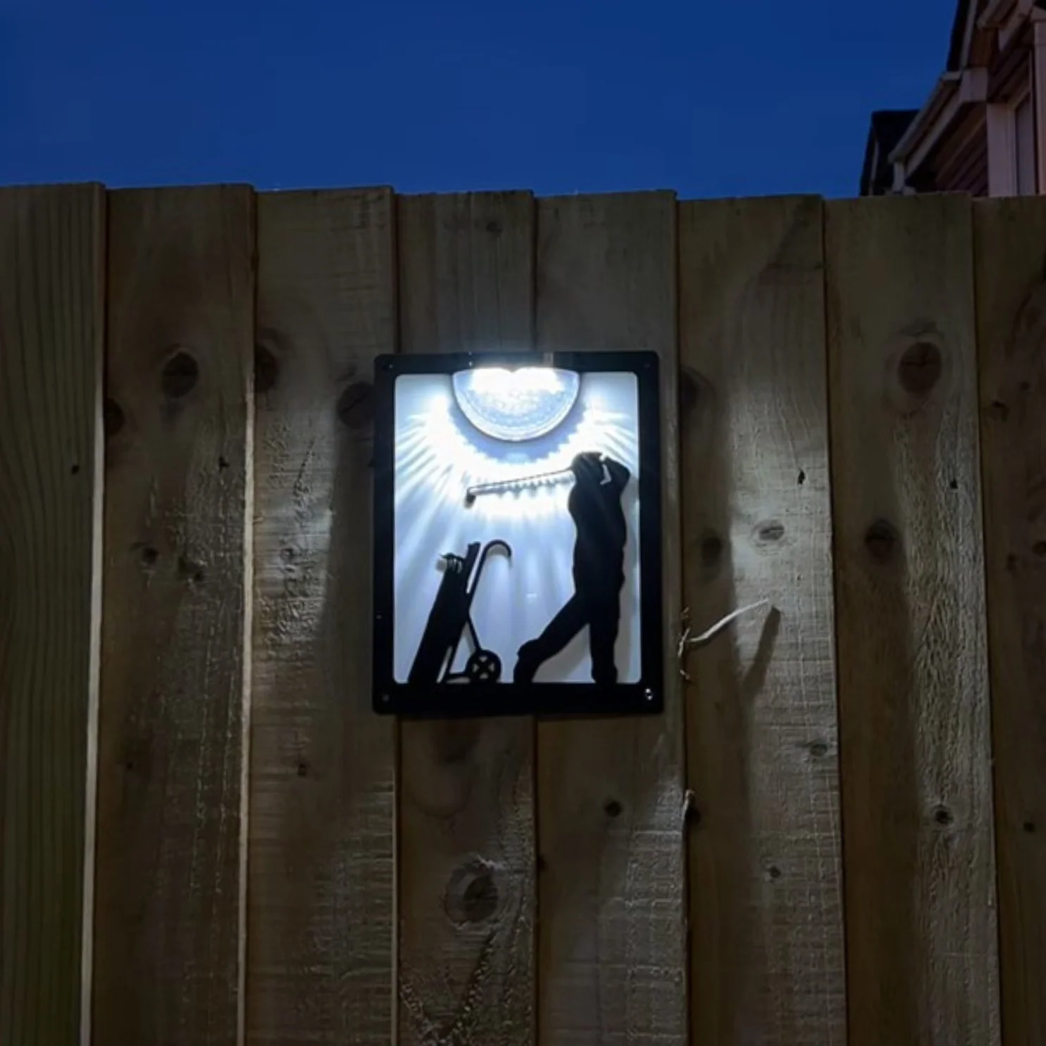 Golfer Solar Light Wall Plaque - Image 9