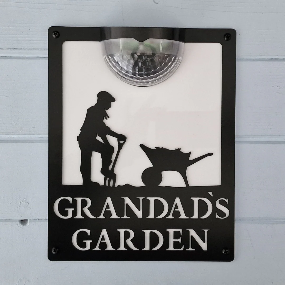 Grandad's Garden Sign with Solar Powered Light - Image 4