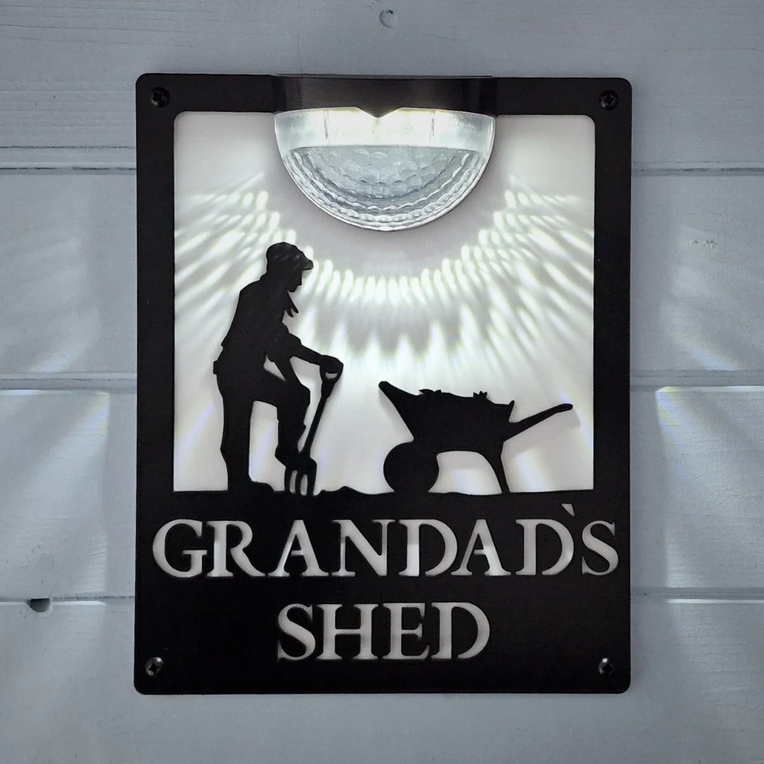 Grandad's Shed Solar Powered Light - Image 5