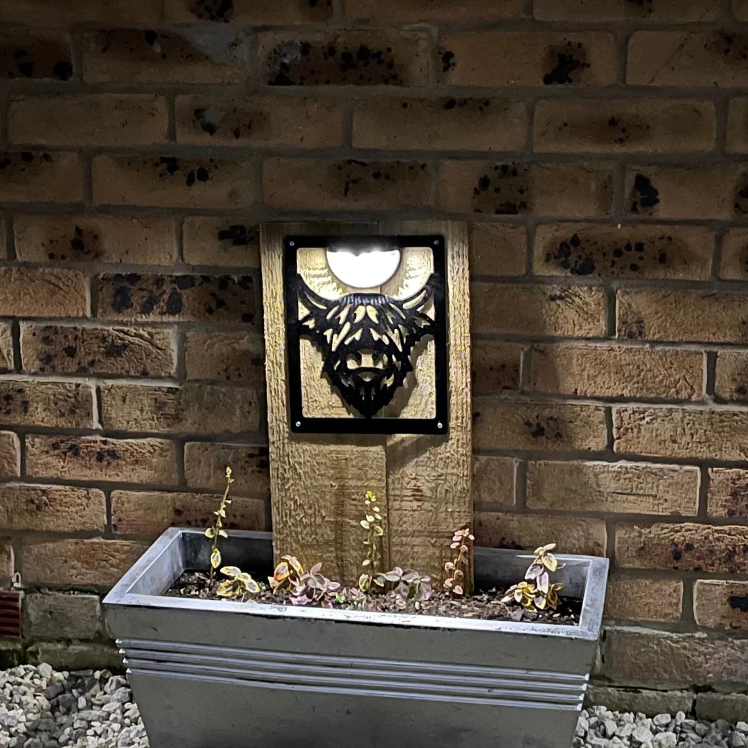 Highland Cow Solar Light Wall Plaque - Image 11