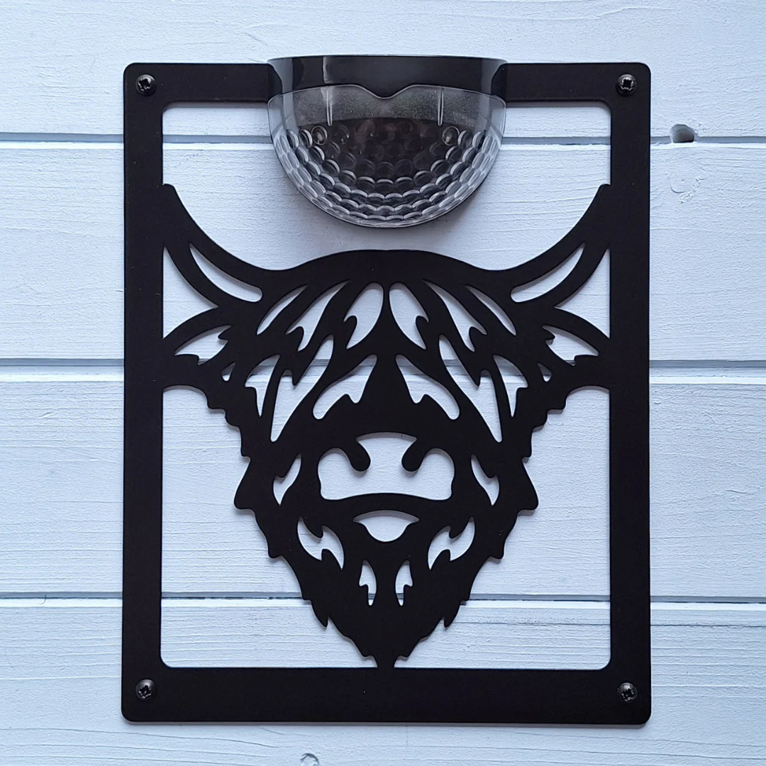 Highland Cow Solar Light Wall Plaque - Image 3