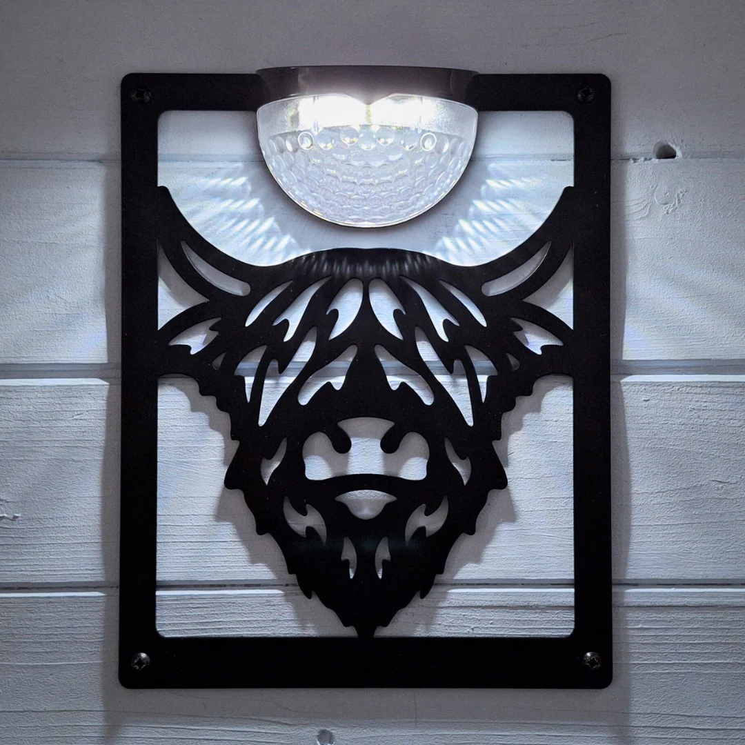 Highland Cow Solar Light Wall Plaque - Image 4