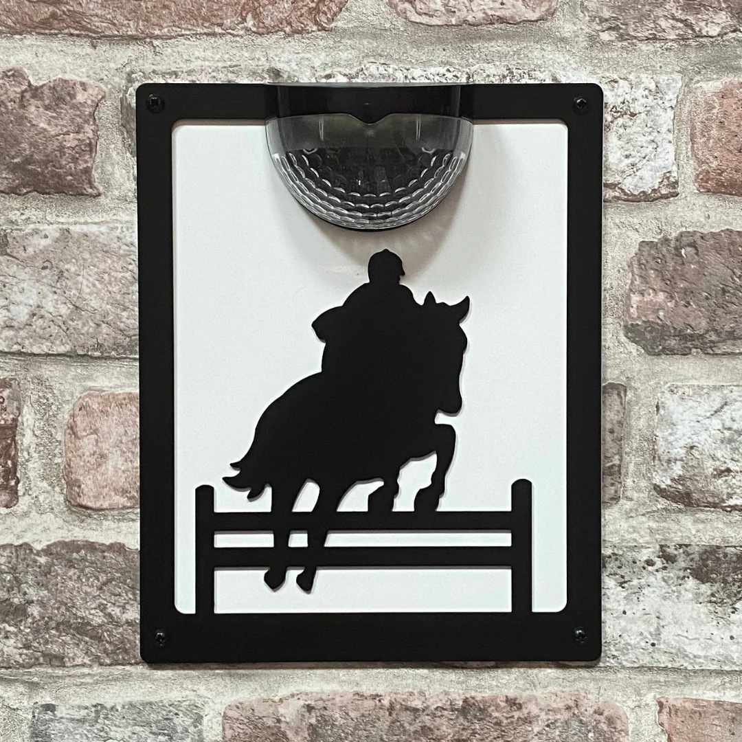Horse Show Jumper Solar Light Wall Plaque - Image 10