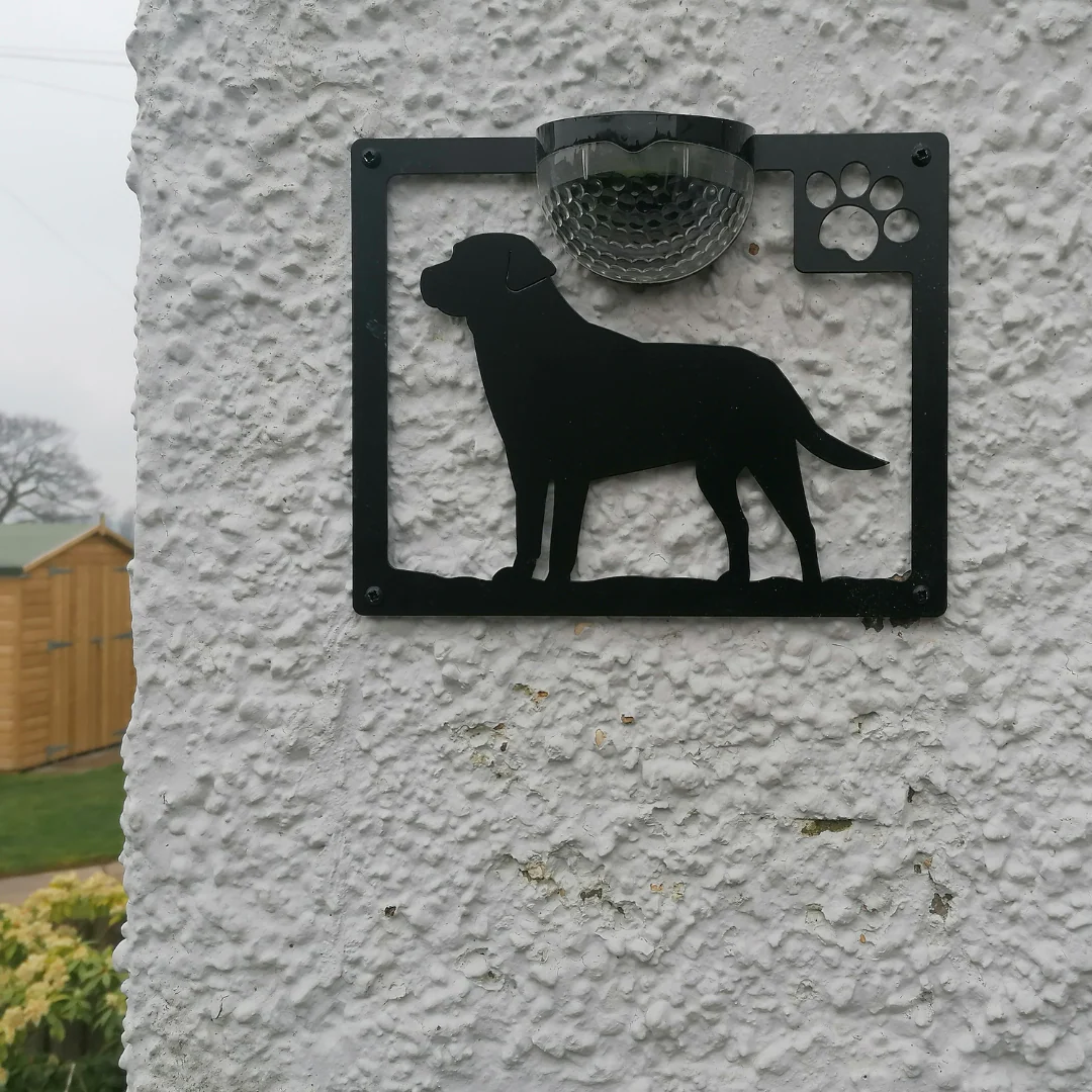Labrador Dog Solar Light Wall Plaque - Image 8