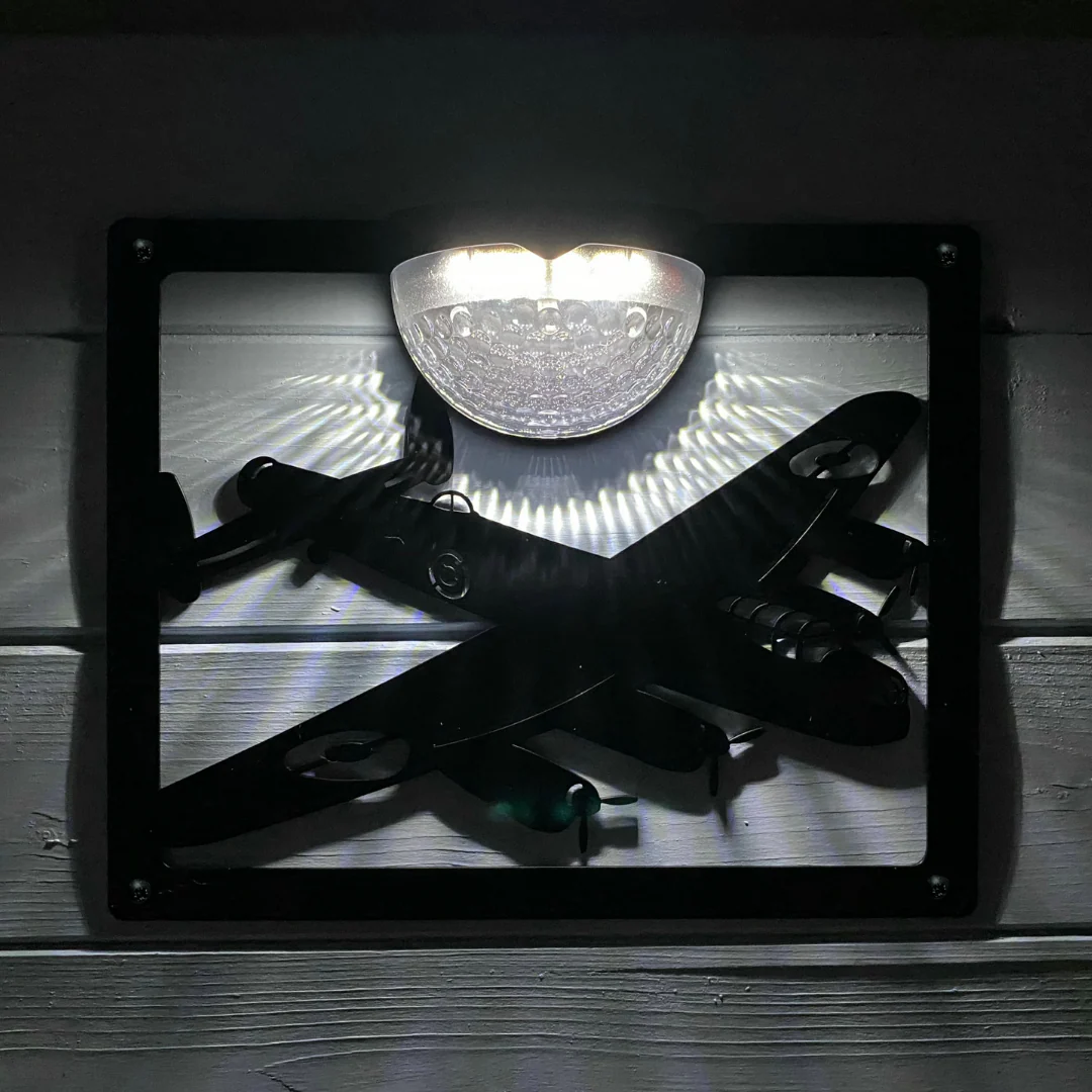 Lancaster Bomber Solar Light Wall Plaque - Image 4