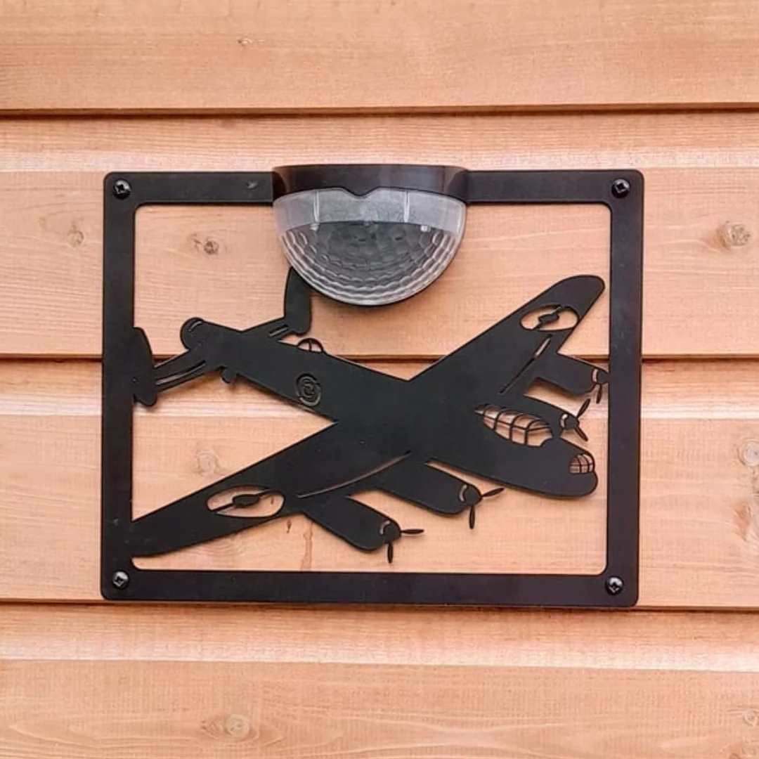 Lancaster Bomber Solar Light Wall Plaque - Image 7