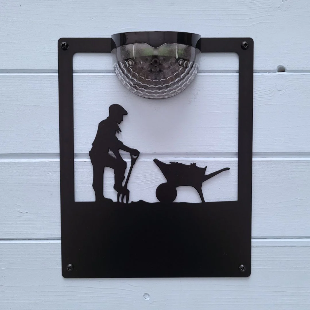 Male Gardener Solar Light Wall Plaque (You Can Personalise Me!) - Image 4