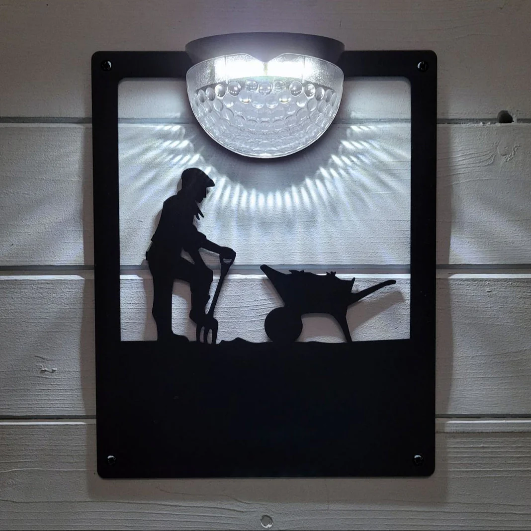 Male Gardener Solar Light Wall Plaque (You Can Personalise Me!) - Image 5