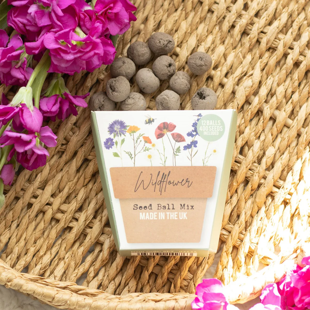 Wildflower Gift Set - Socks, Seed Balls & Tulip Keyring - Image 4