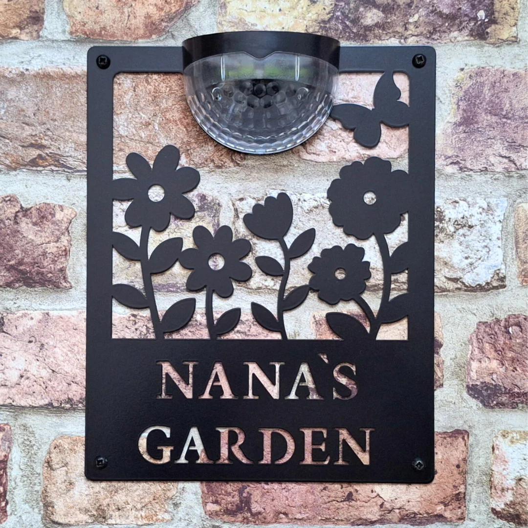 Nana's Garden Sign with Solar Powered Light - Image 7
