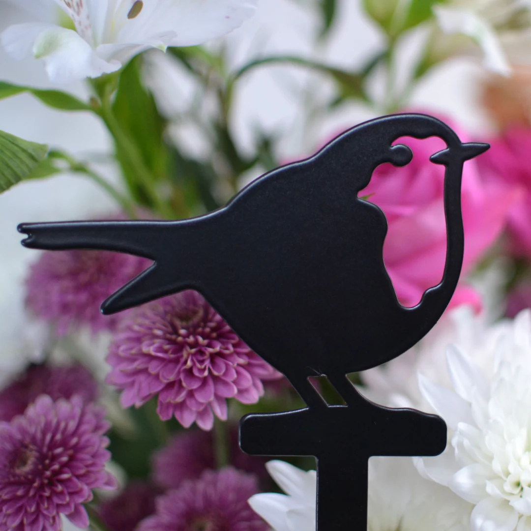 Set of 2 Metal Robin Plant Pot Stakes - Image 6