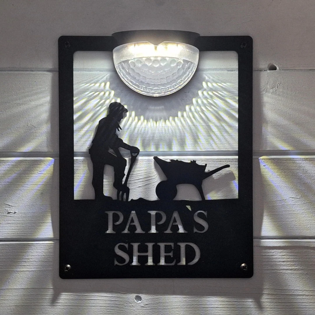 Papa's Shed Solar Powered Light - Image 2