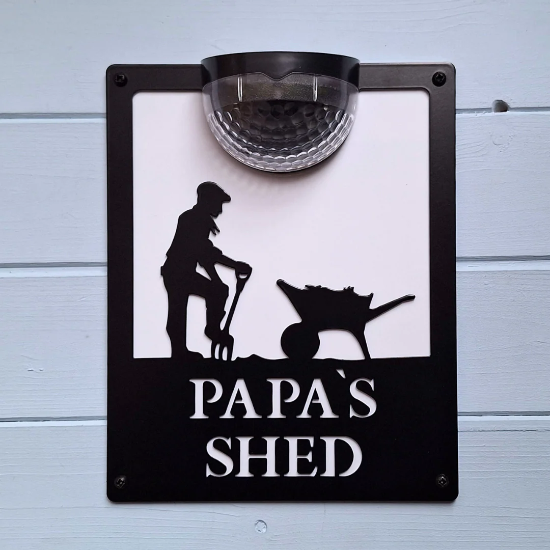 Papa's Shed Solar Powered Light - Image 3