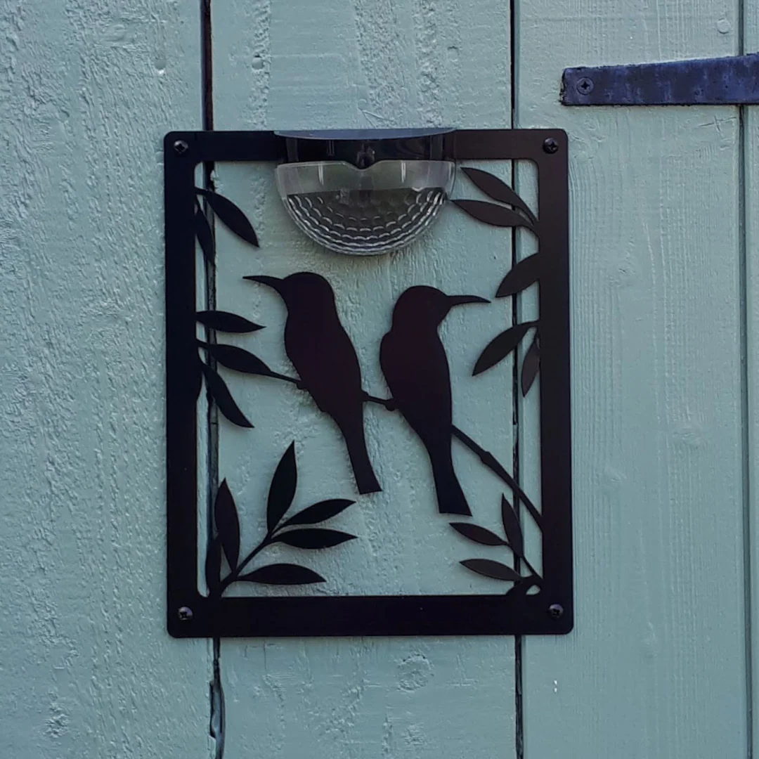 Two Birds Solar Light Wall Plaque - Image 3