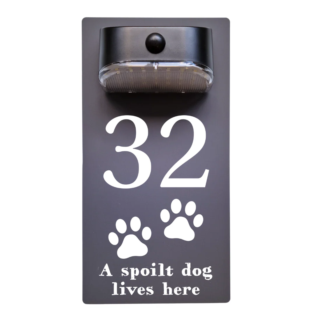Paw Print Motion Sensor Solar House Number Sign - Image 9