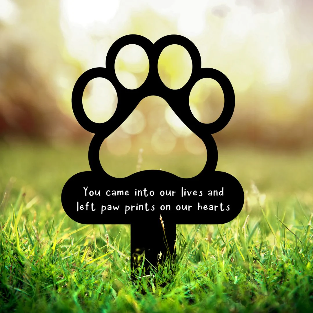 'Paw prints on our hearts' - Memorial Paw Print Metal Stake - Image 5
