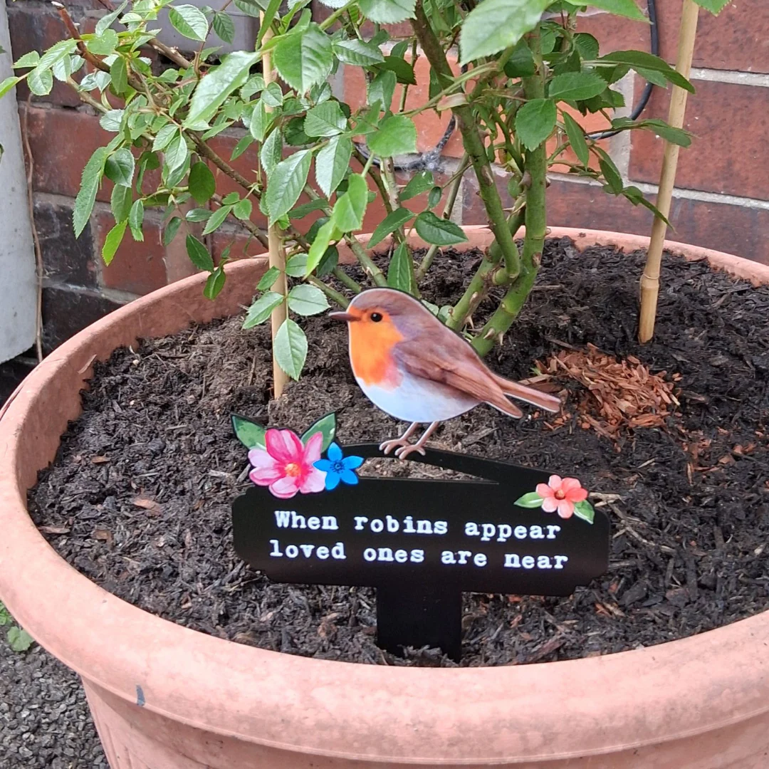 Robins Appear Flowers Pot Stake - Image 9