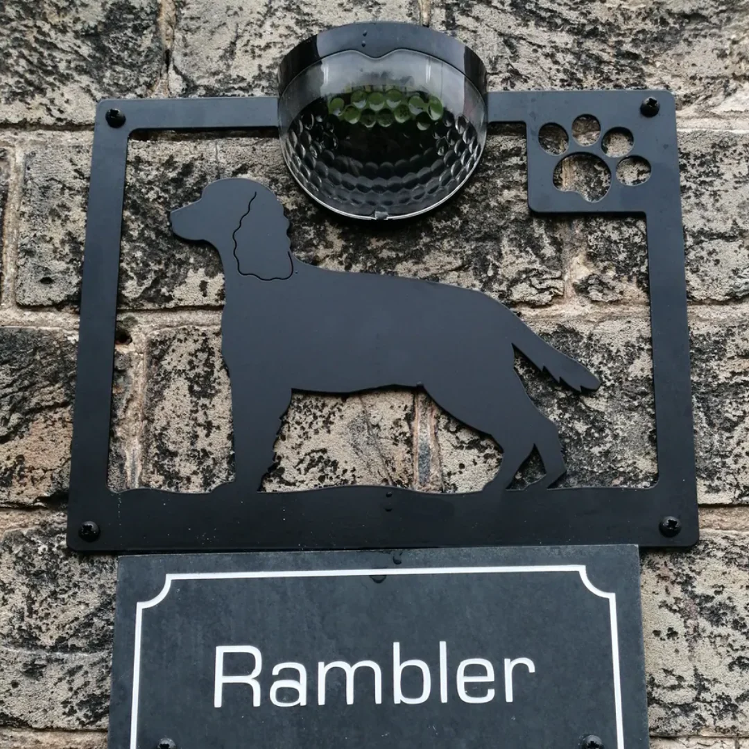Springer Spaniel Dog Solar Light Wall Plaque - Image 4
