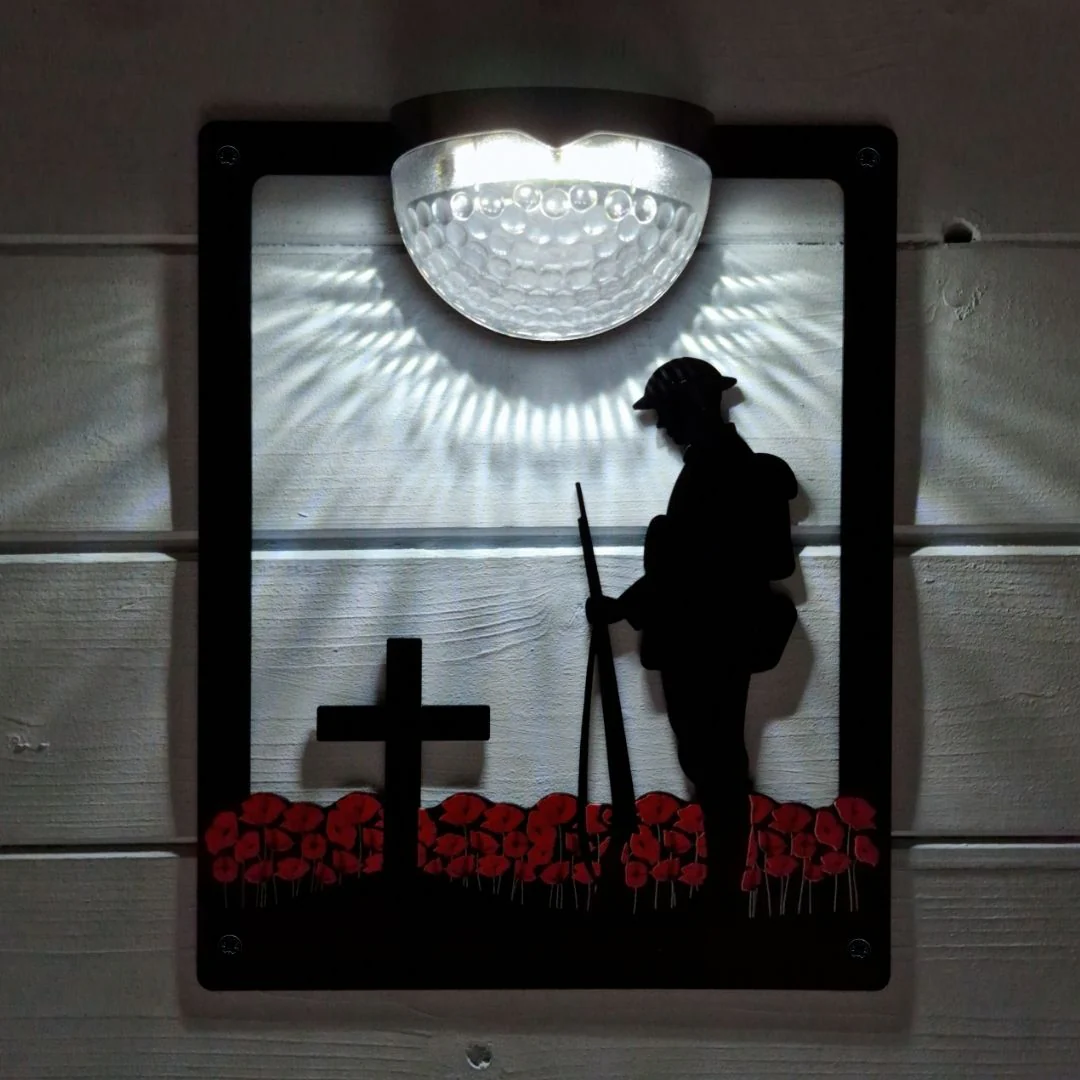 Remembrance Soldier & Red Poppies Solar Light Wall Plaque (You Can Personalise Me!) - Image 2