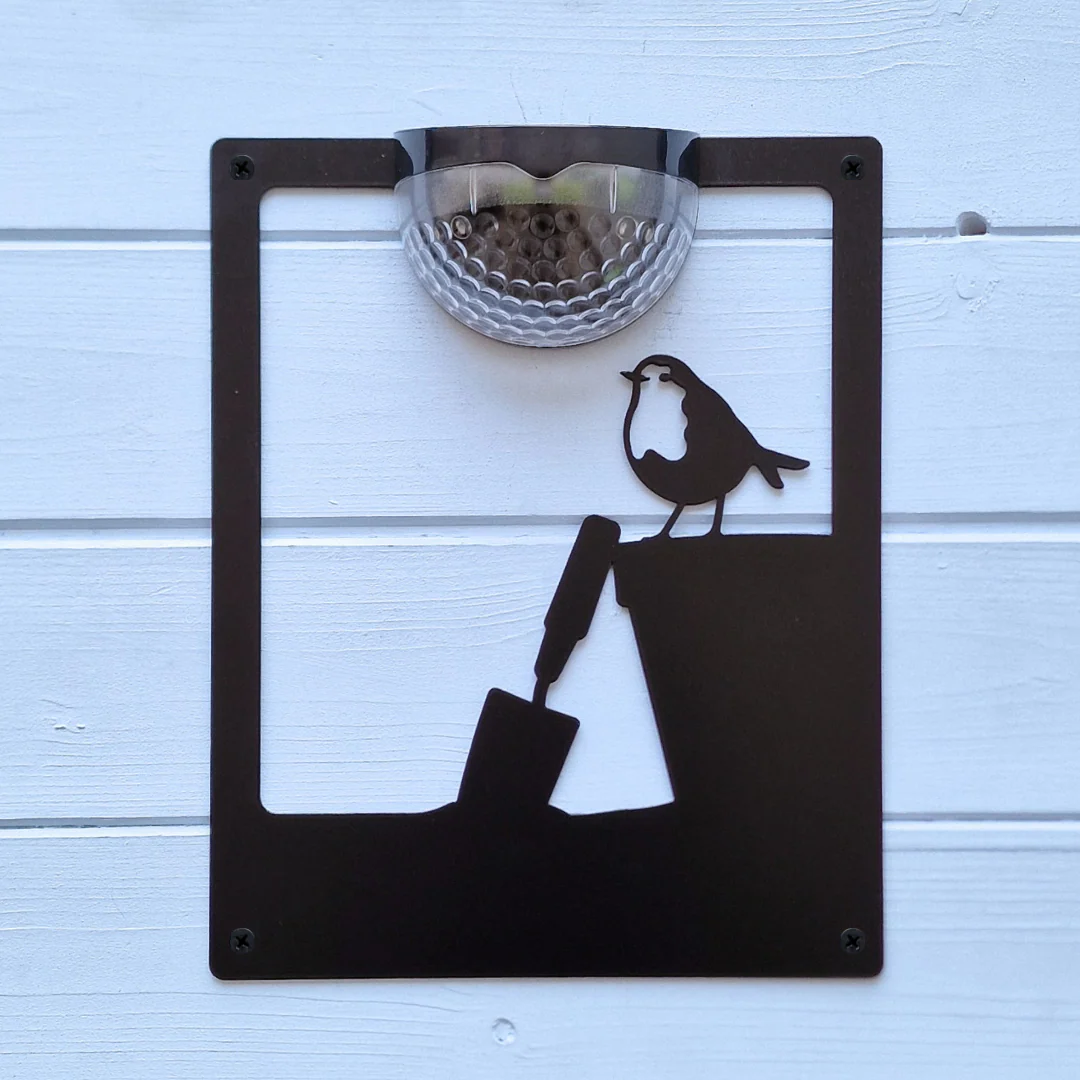 Robin on a Plant Pot Solar Light Wall Plaque (You Can Personalise Me!) - Image 4