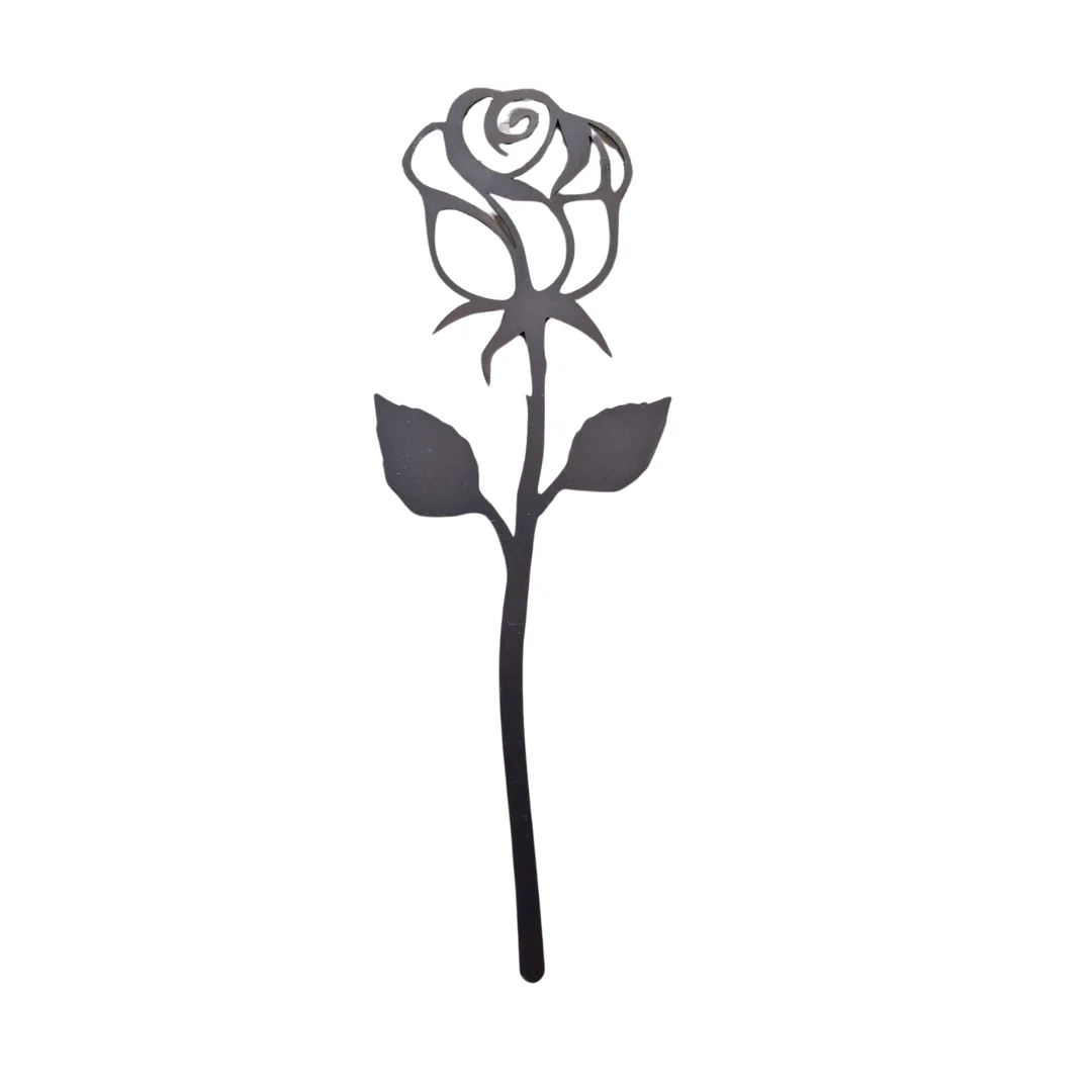 Rusty Rose Metal Stake - Image 9