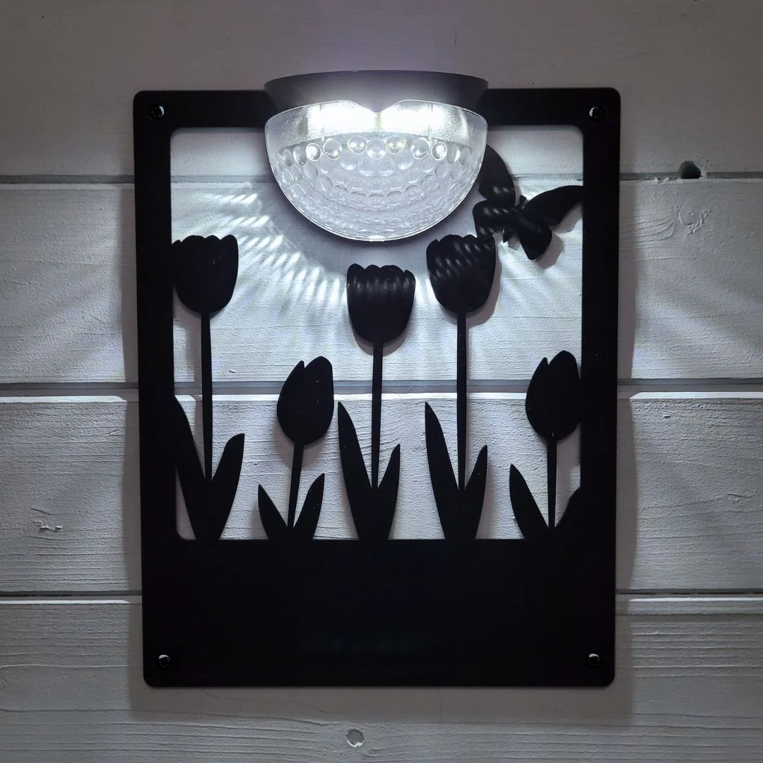 Tulips Solar Light Wall Plaque (You Can Personalise Me!) - Image 9