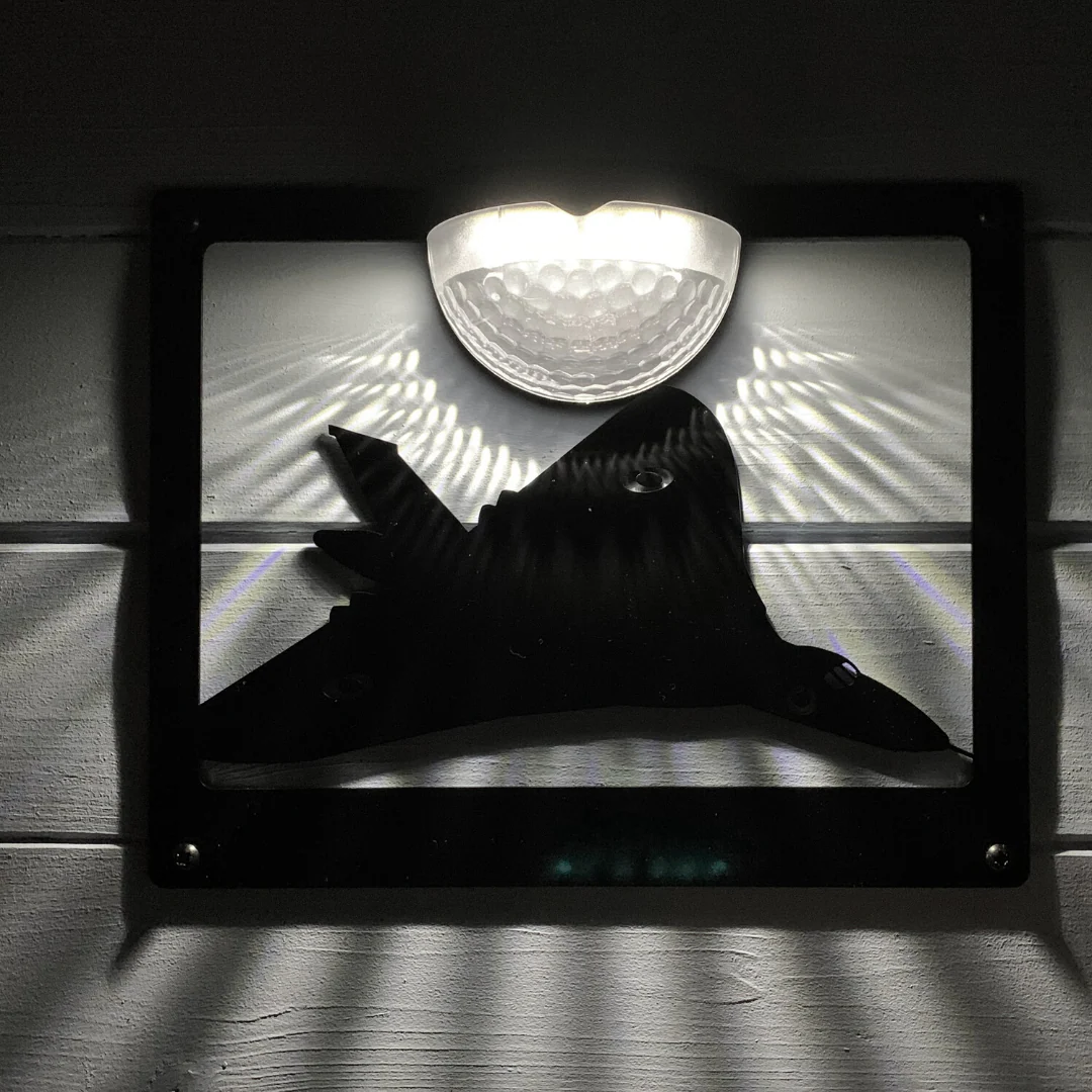 Vulcan Bomber Solar Light Wall Plaque - Image 4