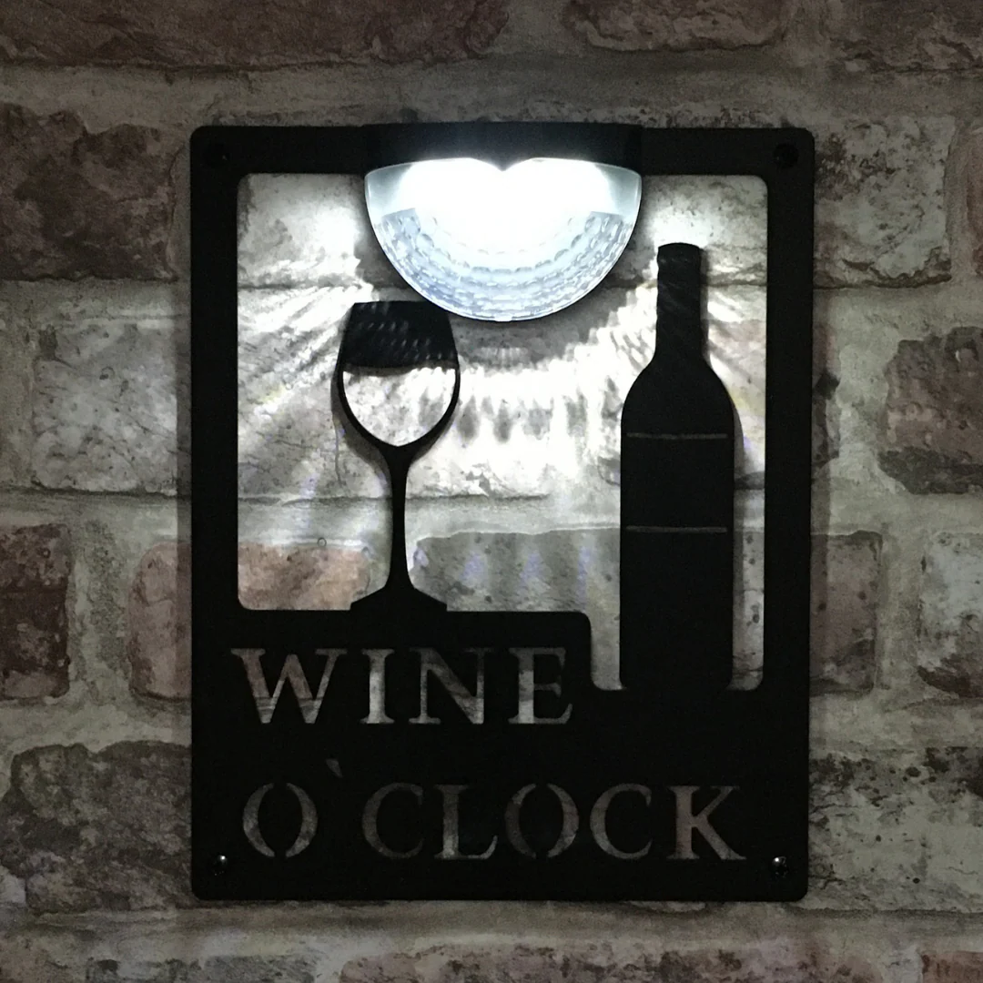 Wine O'Clock Sign with Solar Powered Light - Image 10